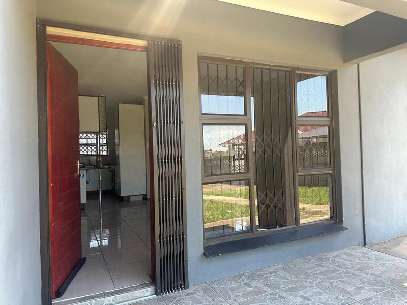 To Let 2 Bedroom Property for Rent in Mthata Eastern Cape